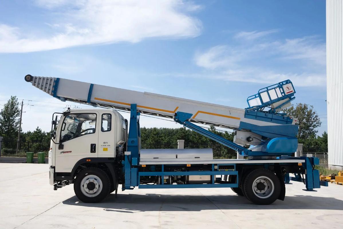 肃宁县云梯上料车租赁费用